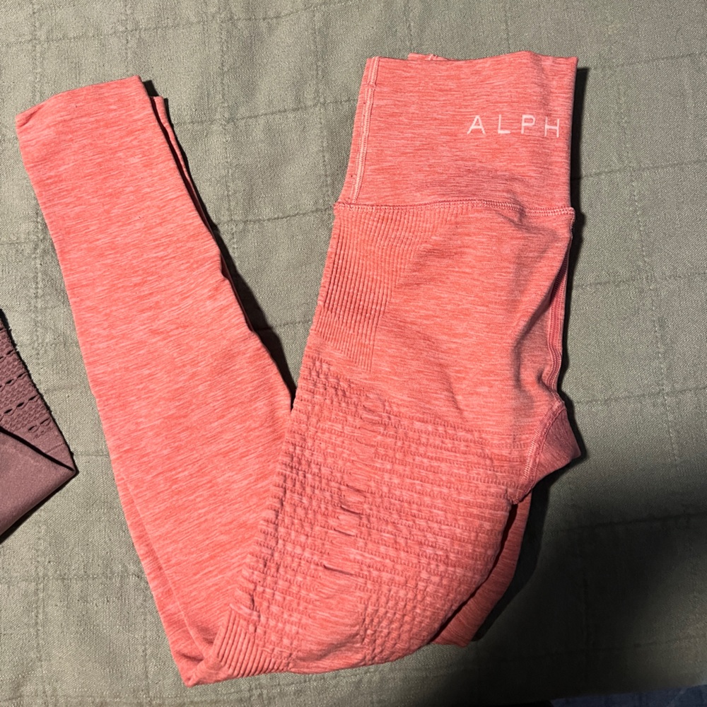 Alphalete leggings